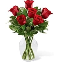 The Simply Enchanting Rose Bouquet view 2